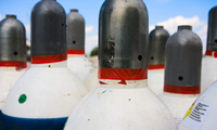 Rückgabe von Druckgasflaschen der Firma Praxair